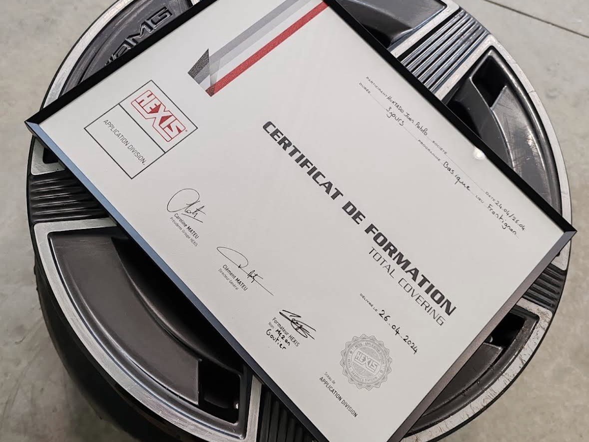Certificat de formation Total Covering HEXIS de Juan Pablo Hurtado