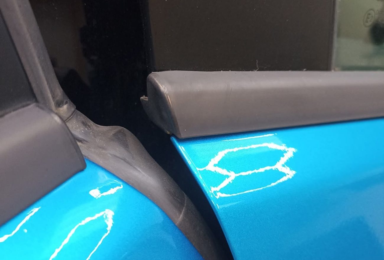 Saab 9-3 covering et marquage — détail finition